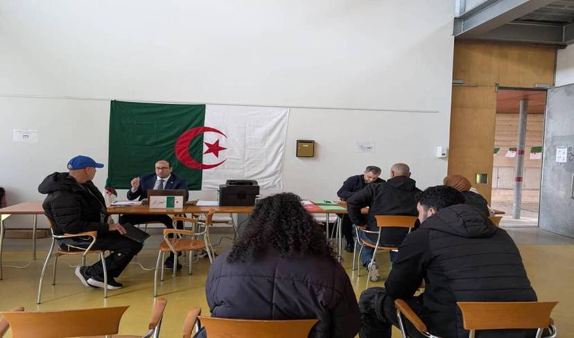 La Embajada de Argelia en Madrid organiza una oficina consular móvil en León